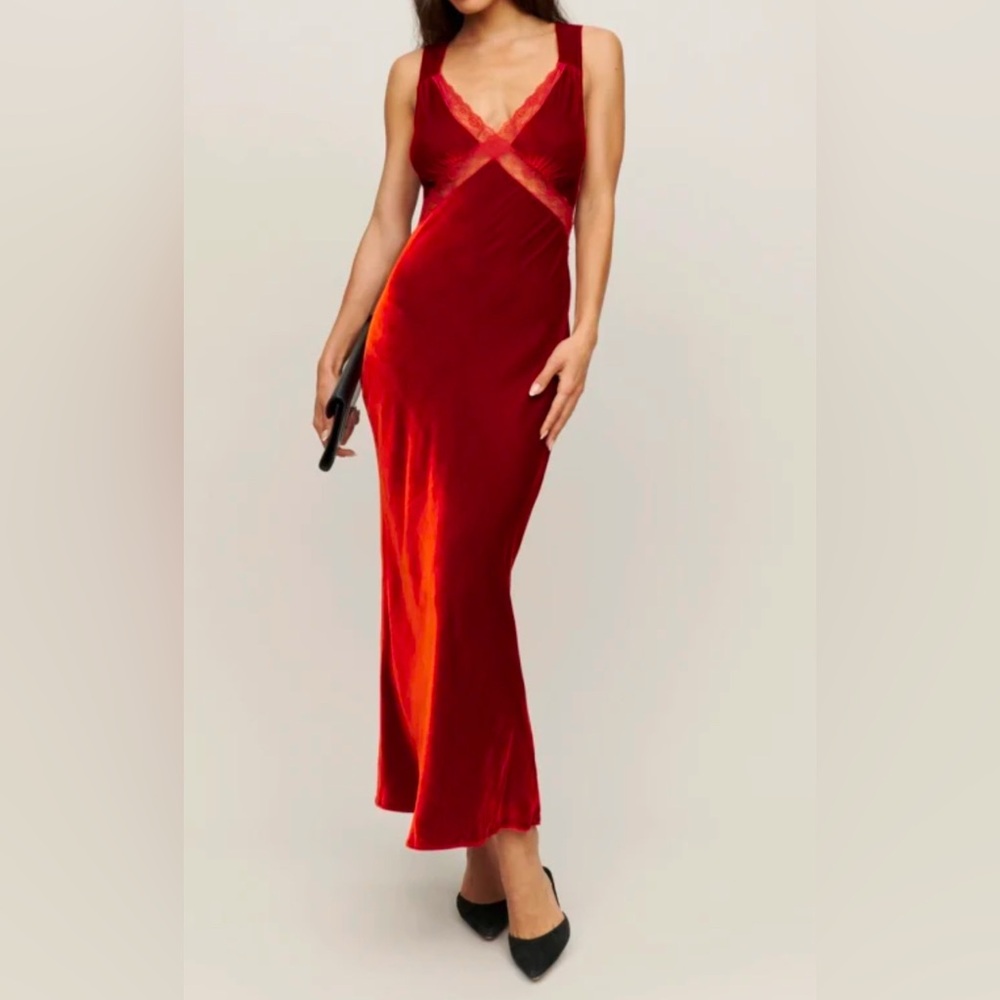 Reformation Lorenzo dress in Rust